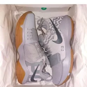 Nike | Shoes | Nike Pg Paul George Okc Shoes Wolf Grey  display picture 1